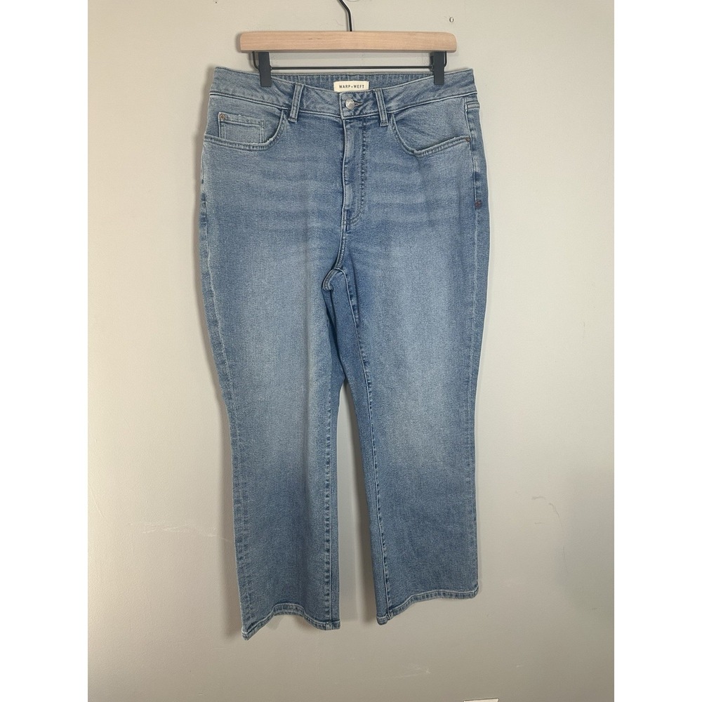 Warp‎ + Weft Light Wash Straight Leg Jeans - Women's Size 14